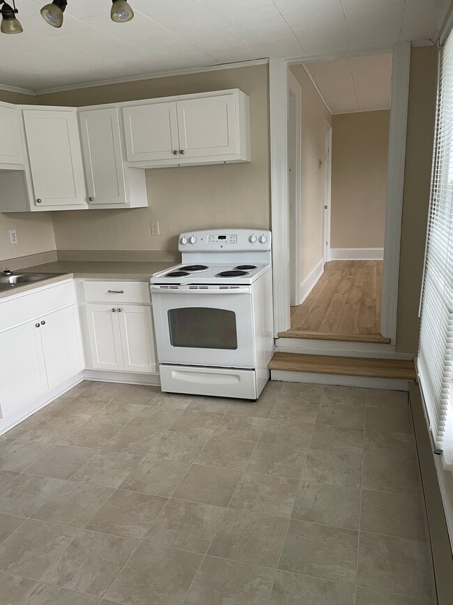 Photo - 54 Oxford Rd Apartamentos Unidad New Hartford Village