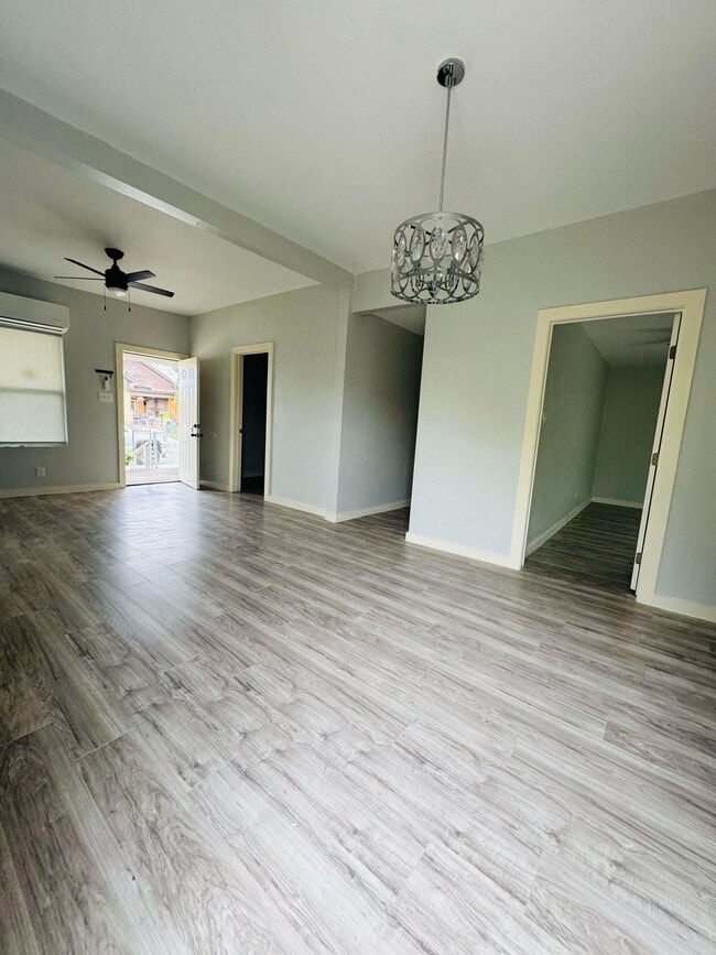 Photo - 1317 Santa Maria Ave