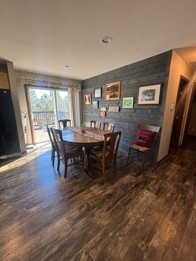 Photo - 2 BED | 2 BATH | FULLY FURNISHED | DOUBLE ...