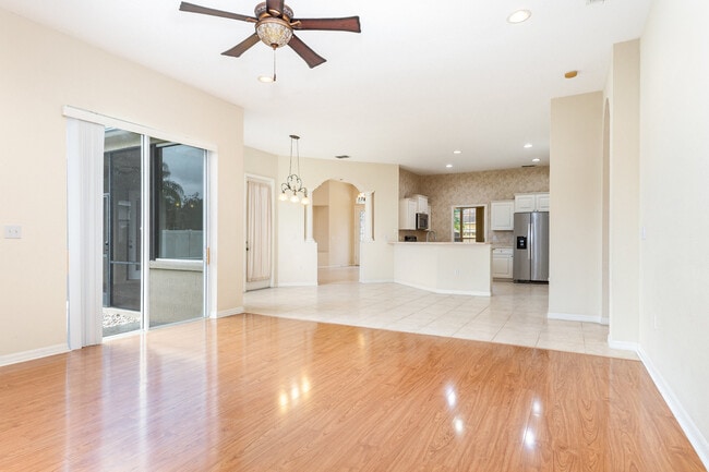 Photo - 3827 Alamanda Hills Ln