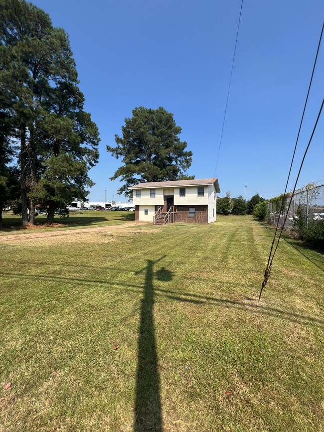 Building Photo - 235 Beulah Cut Off Rd Rental