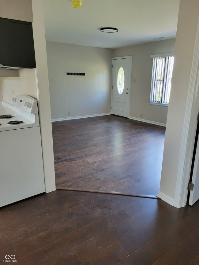 Photo - 10570 Barmore Ave