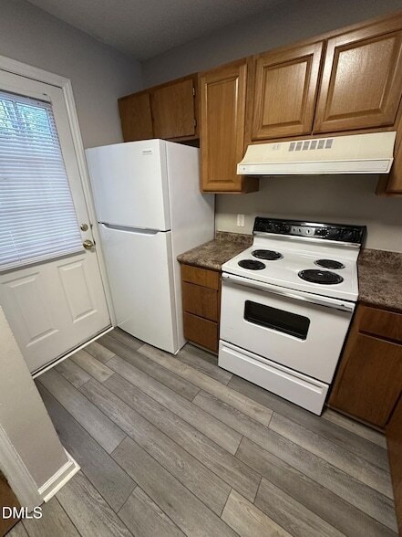 Photo - 2904 Faversham Pl