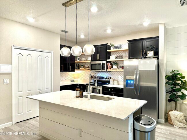 Photo - 12665 Josslyn Ln