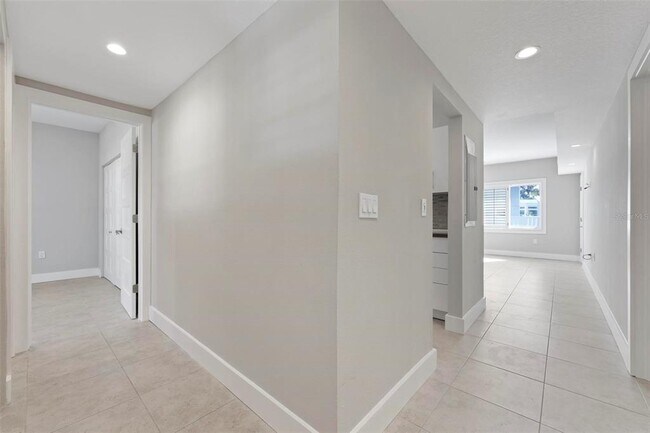 Photo - 5903 Tidewood Ave