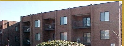 Garden Park Hanes Mall Apartments - Garden Park Hanes Mall