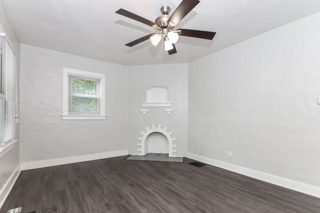 307-309 Delaware