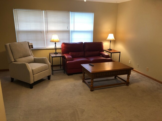 Photo - 515 Monroe Ave Unit 8