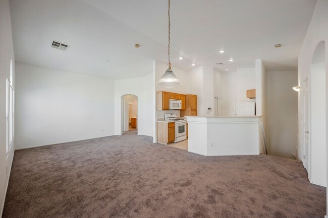 Building Photo - 4847 Double Down Dr Rental