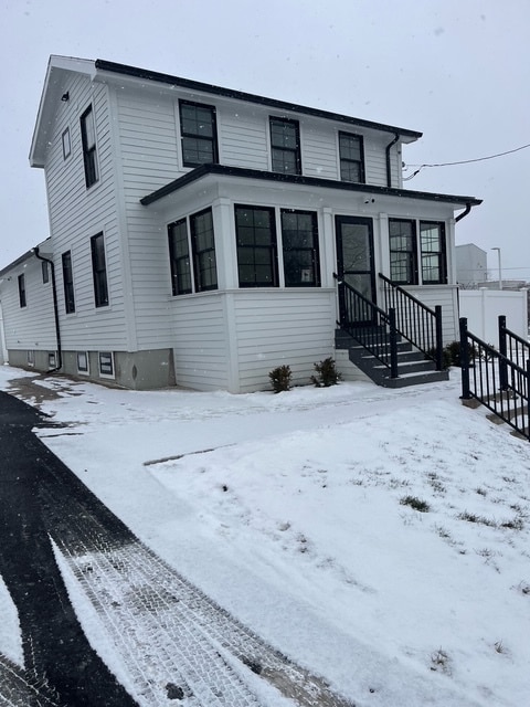 Photo - 112 Thurber St