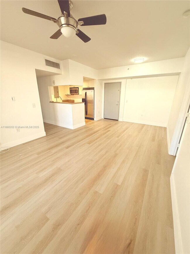 Photo - 36 NW 6th Ave Unit 605