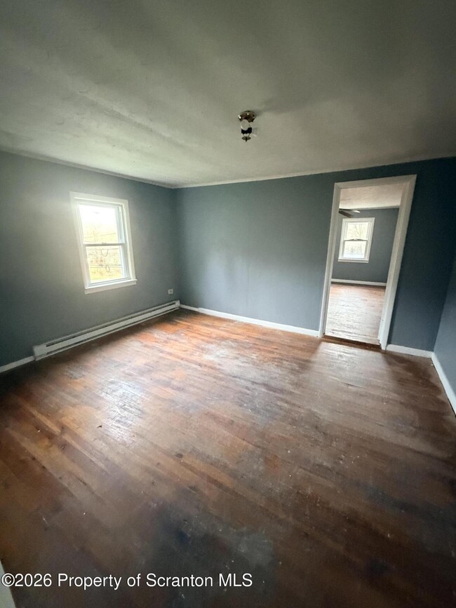 Photo - 3122 S Main St