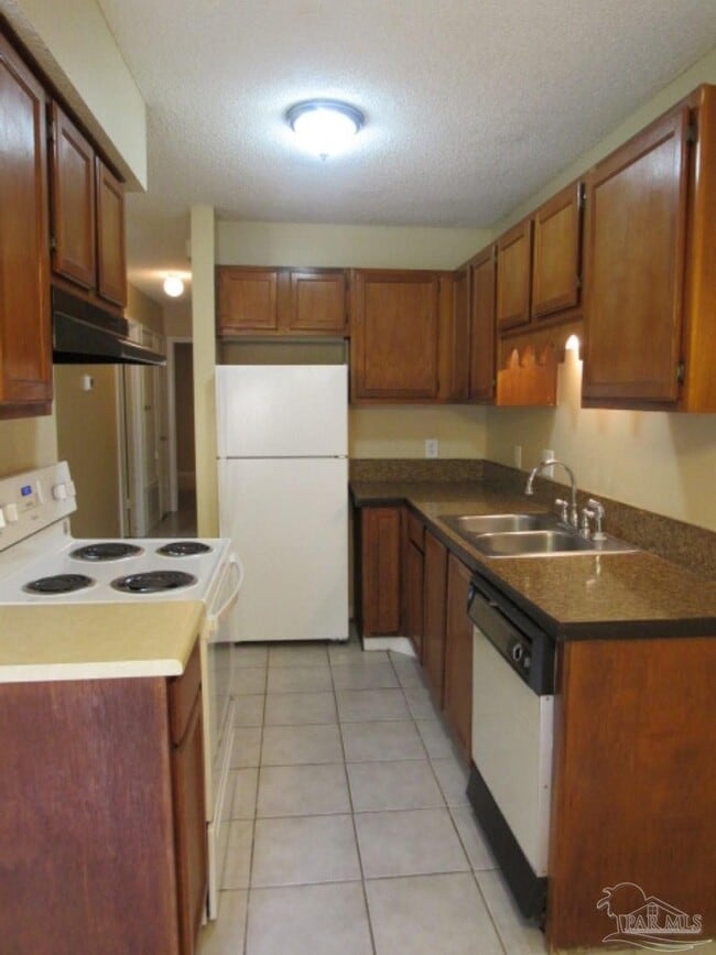 Photo - 3318 Pine Forest Rd