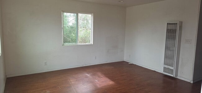 Photo - 1120-1122 W 93rd St Unidad 1122 W 93rd St