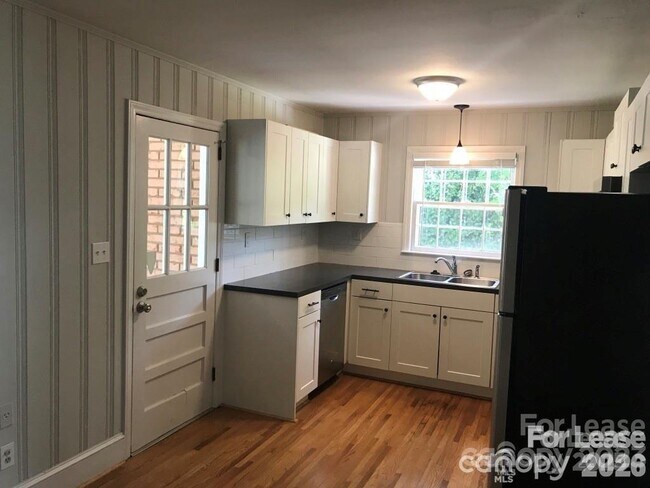 Photo - 2309 Lanier Ave