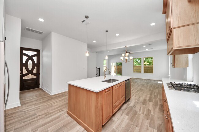 Photo - 8304 S Breeze Dr