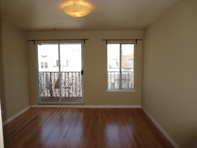 bedroom - 746 Spruce St Unit 3
