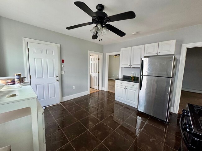 Photo - 100 Tell St Unit 3