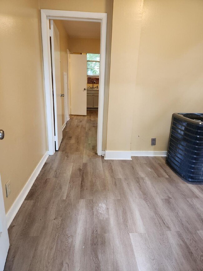 Photo - La Kaye Unit 3