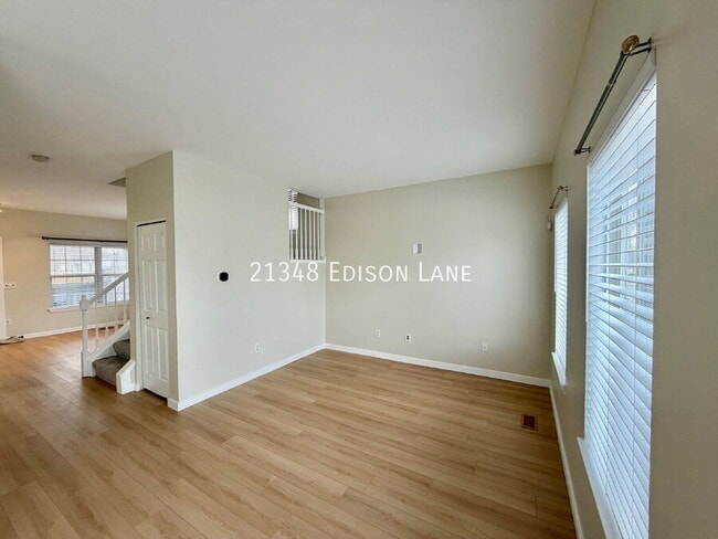 Photo - 21348 Edison Ln