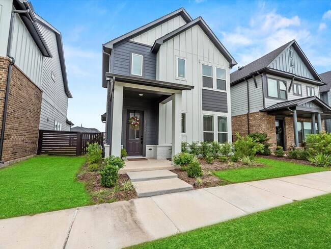 Photo - 18523 Vivacious Ln