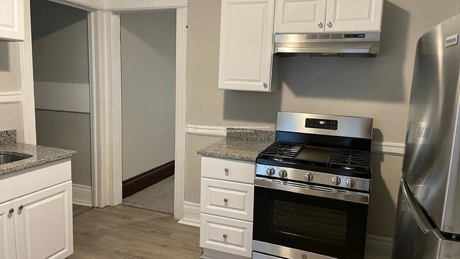 Photo - 87 Holbrooke St