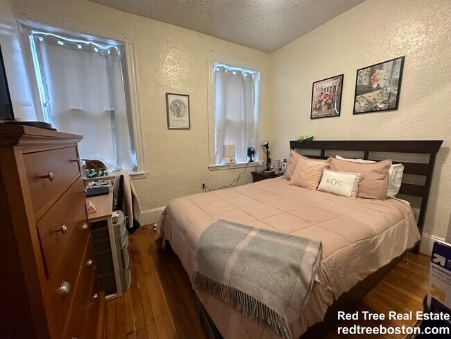 72 Revere St Unit 3R