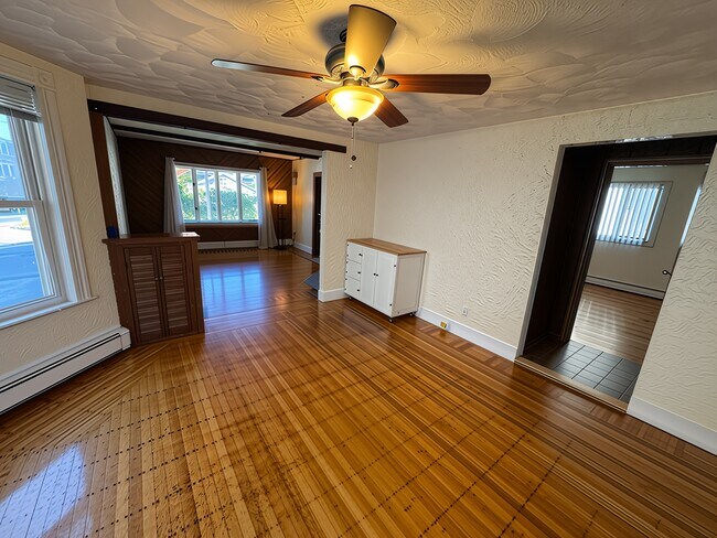 Photo - 5 Howard St Unit 1