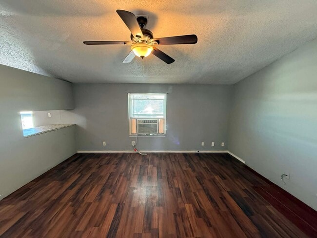 Photo - 2640 S Cottonwood Ln