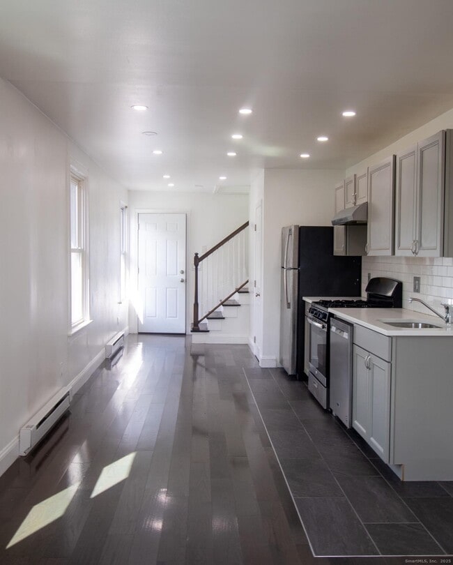 Photo - 78 West St Unit 2A