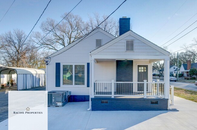 Photo - Charming Three Bedroom in Greer, SC