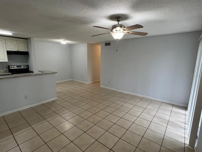 Photo - 2740 Oak Park Way Unit 102