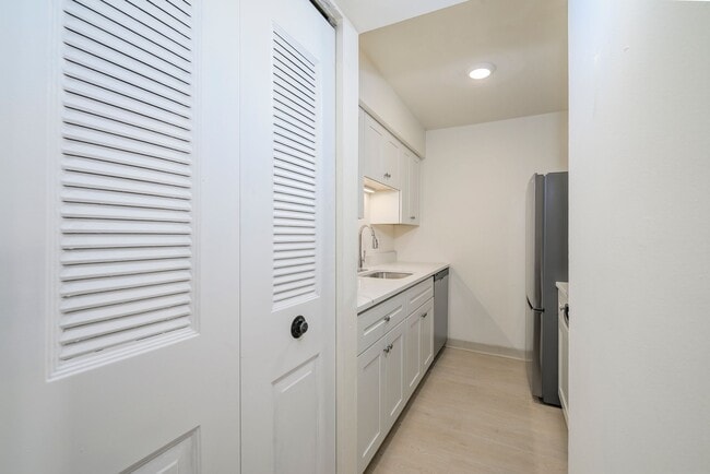 Oak Forest Apartments
