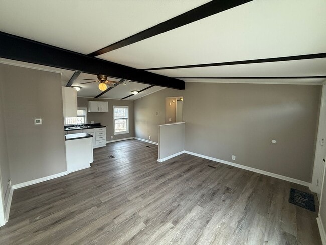 Photo - 5613 Arapaho Trail