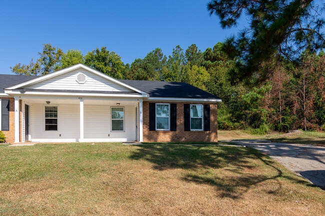 Photo - 406 Evans Mill Dr