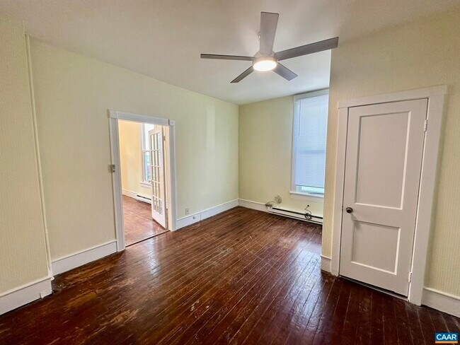 Photo - 520 Pine Ave Unit 1