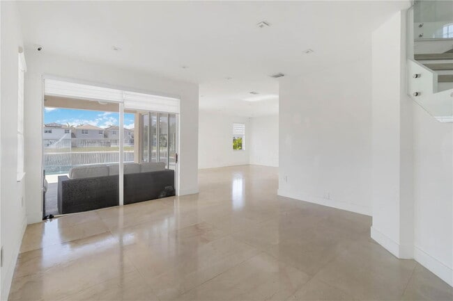 Photo - 8551 NW 110th Ave