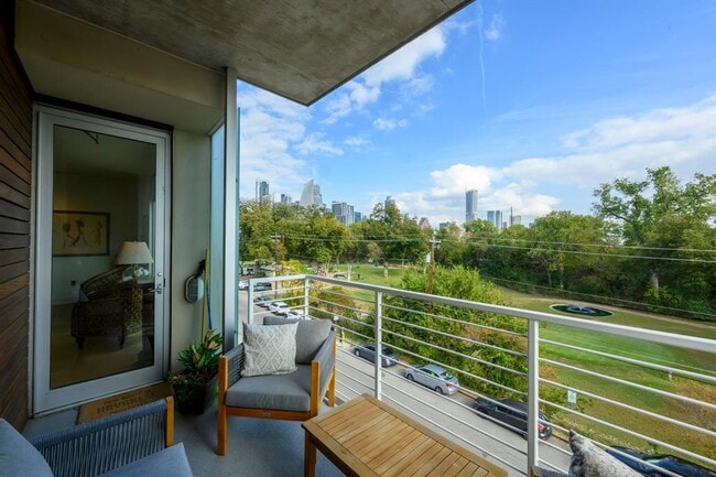 Photo - 210 Lee Barton Dr Unit 401