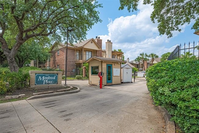 Photo - 2121 Hepburn St Condo Unit 1004