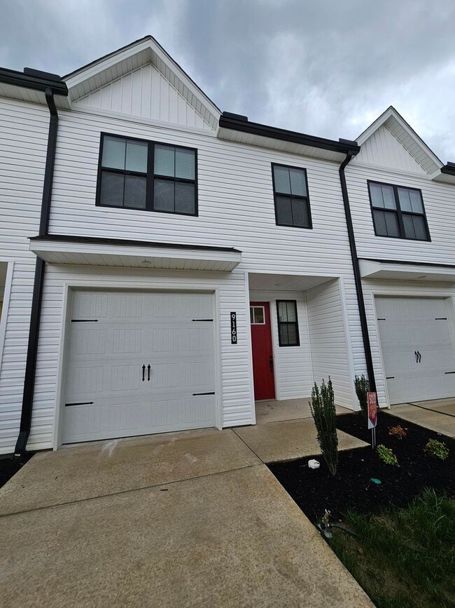 Building Photo - 3bd Lily at Chapman Trace !!!First days of... Rental