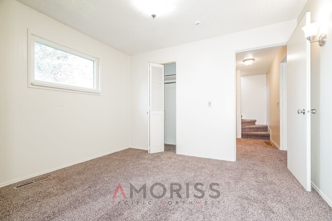Photo - Spacious, clean, updated home ready now!