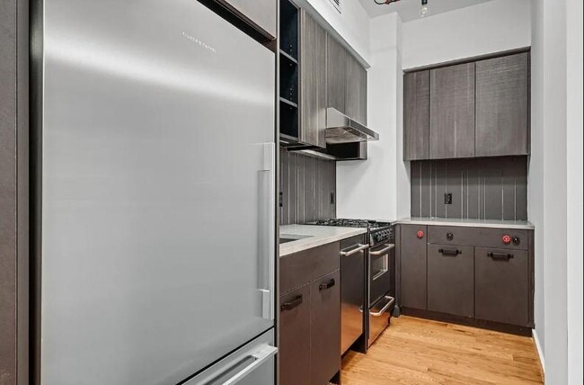 Photo - 123 Melrose St Unit 846