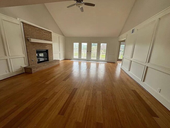 Photo - 3203 Bayou Dr
