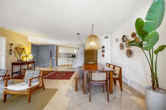 Photo - 701 Brickell Key Blvd Unit 701 Brickell Key Blvd # 512
