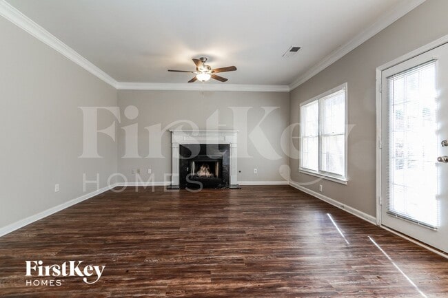 Photo - 2190 Sugarbirch Dr