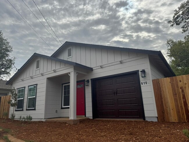 Building Photo - 616 Mormon St Unit ADU Rental