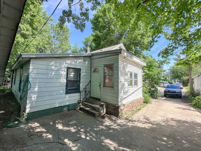 Building Photo - 1244 Wieland Pl NW