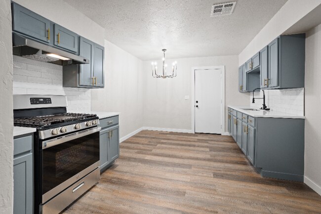 Photo - 252 NW 84th St