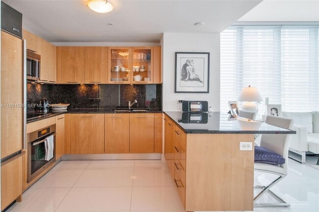 Photo - 6899 Collins Ave Unit 1009