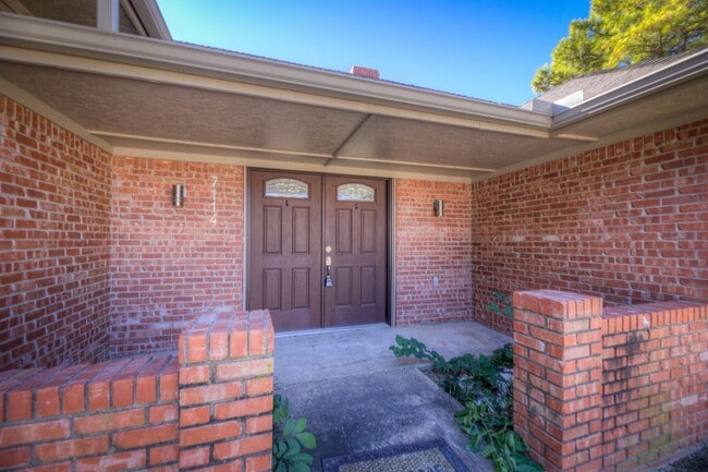 Photo - 7114 E 90th Pl